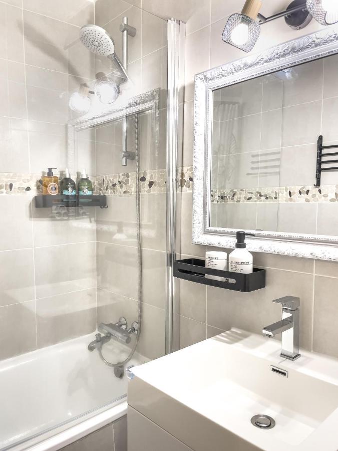 Appartement Lumineux 1 Chambre Hypercentre Place St Jean Валанс Екстериор снимка